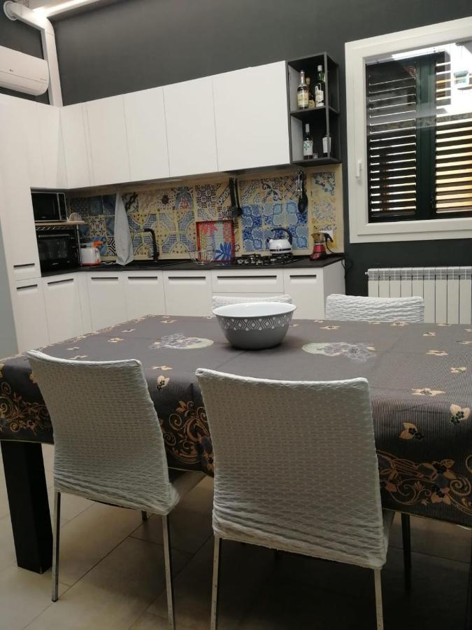 شقة Casa Da Giannina باليرمو المظهر الخارجي الصورة